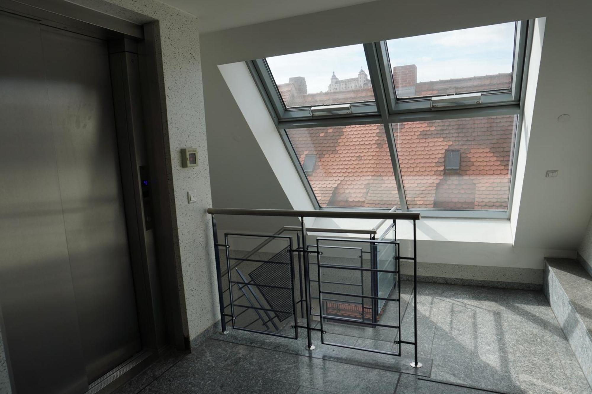 City Apartement Im Herzen Der Stadt Würzburg Exterior foto